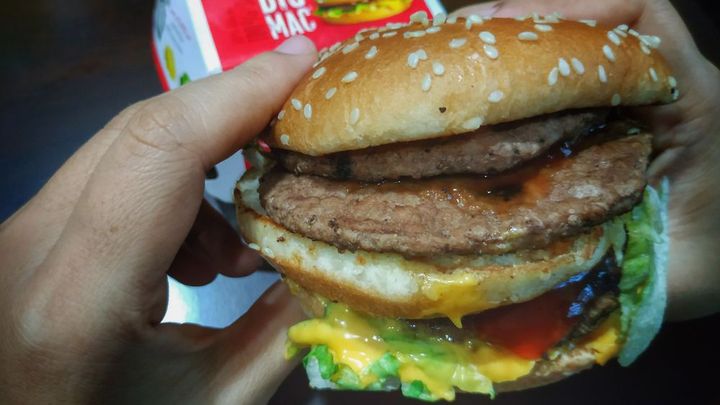 Řetězec McDonald's v EU prohrál soud. Kuřecí Big Mac už není jen jeho