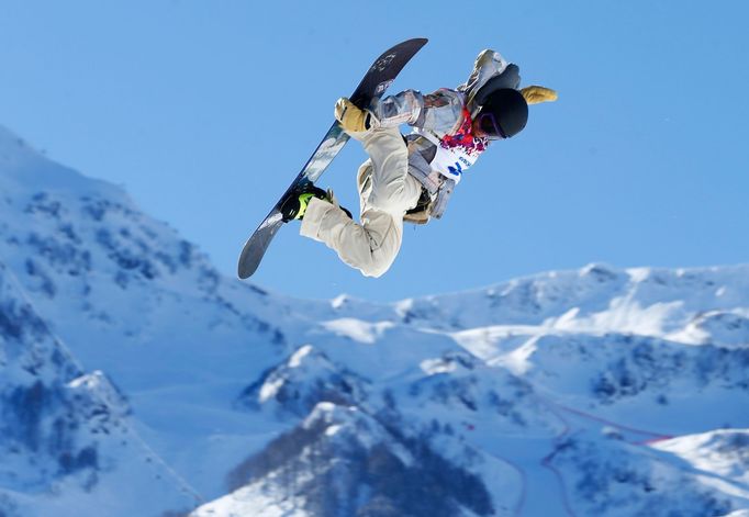 Snowboardisté trénují na olympiádě v Soči slopestyle (Sage Kotsenburg)