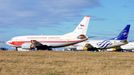 Letadlo ČSA Boeing 737-500. Nedatováno (cca po roce 2000). Fotografie z historie ČSA, které v říjnu 2023 oslavily výročí 100 let své existence.