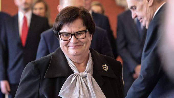 Zemanova ministryně Benešová, žena, která by neměla měnit justici.