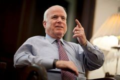 McCain se musel omluvit, ilegálně použil písničku