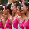 Vietnamská děvčata si hrají na olympiádu