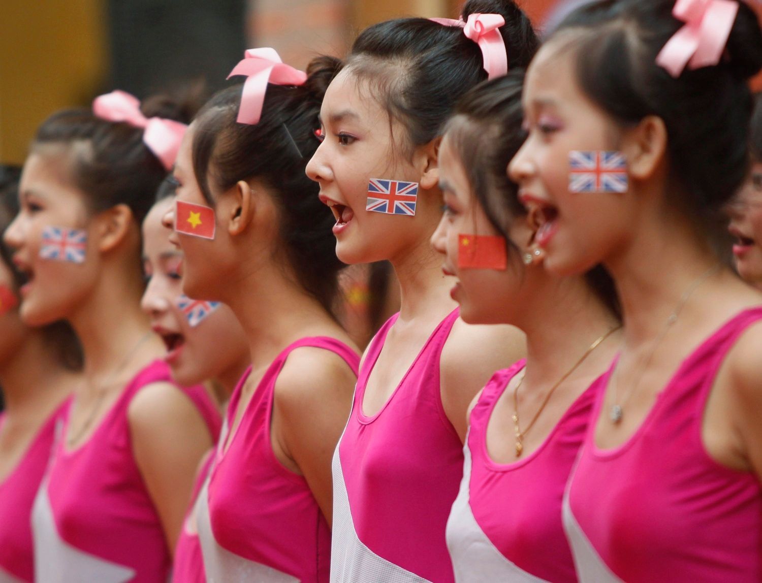 Vietnamská děvčata si hrají na olympiádu