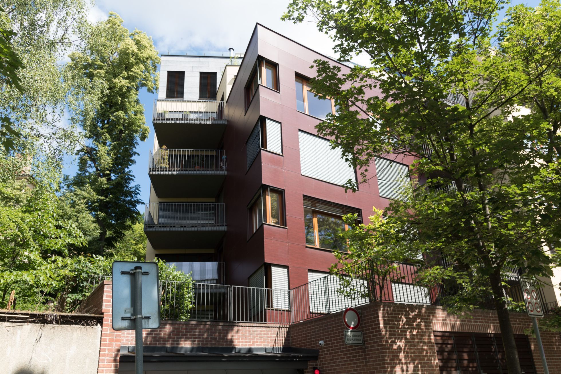 Prázdné pražské vily