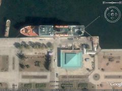 Legendární trajekt Mangyongbong zůstane minimálně další půlrok v přístavu ve Wonsanu. Vozil do Japonska drogy, falešné peníze i špióny.