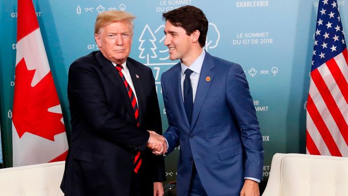 Americký prezident Donald Trump a kanadský premiér Justin Trudeau.