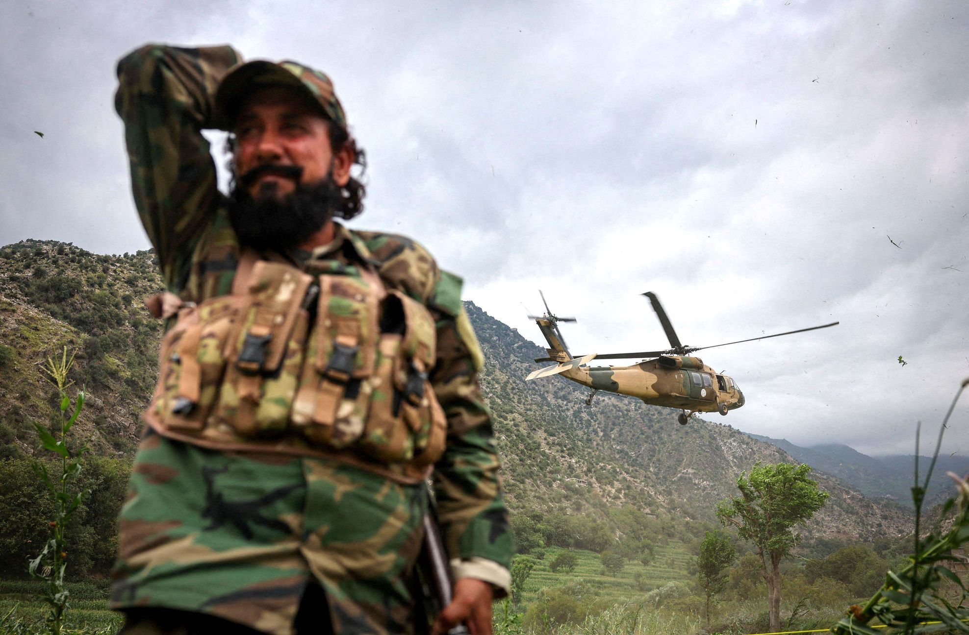 Afghanistán, Talibán, zemětřesení
