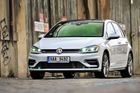 Nový VW Golf dorazil do Čech. Nejlevnější stojí 411 900 Kč, nejžádanější je bílý benzinový hatchback