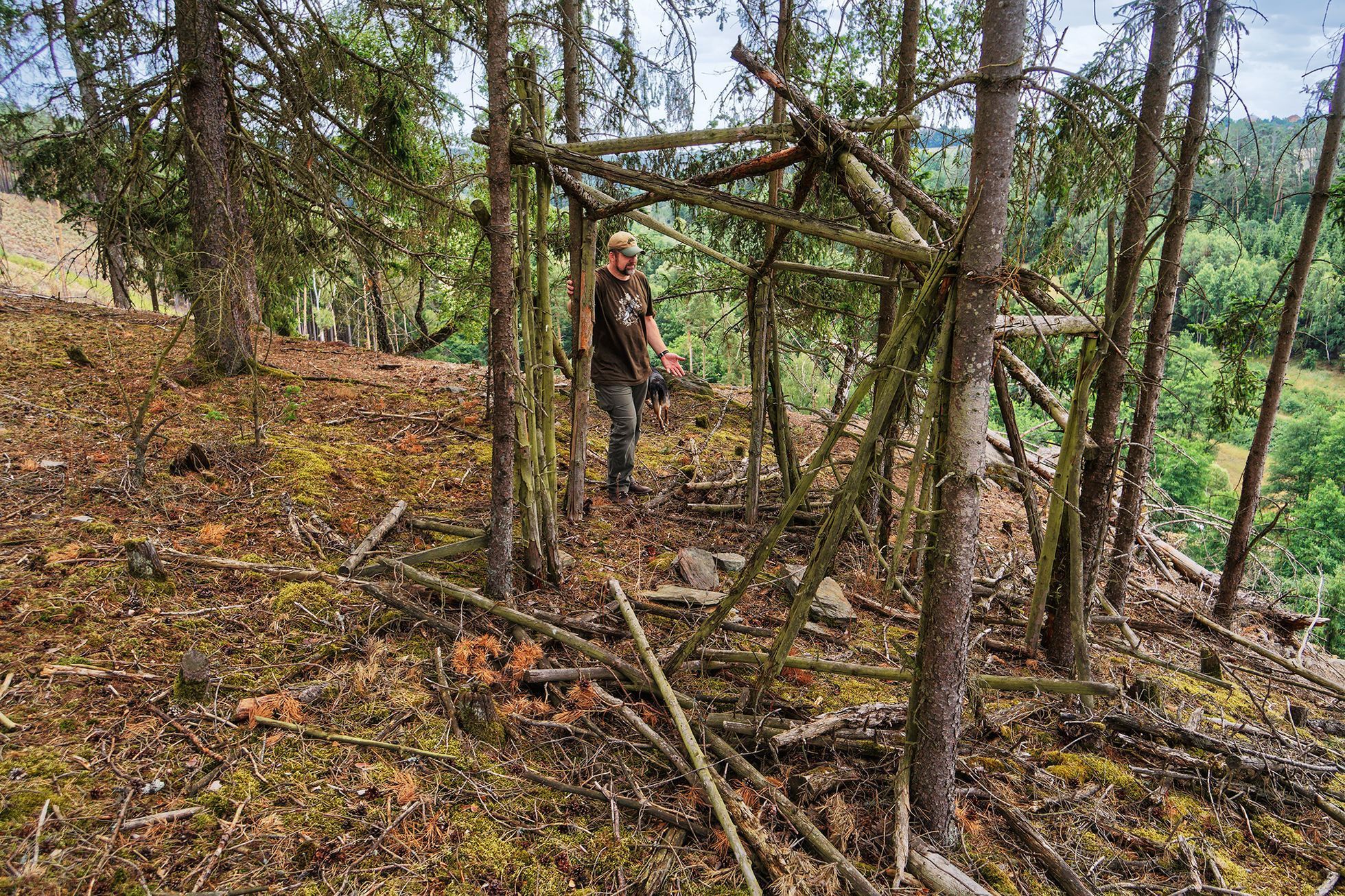 Bushcrafting, zálesáctví, pobyt v přírodě, les, bushcraft, Tomáš Krákora, kurz přežití