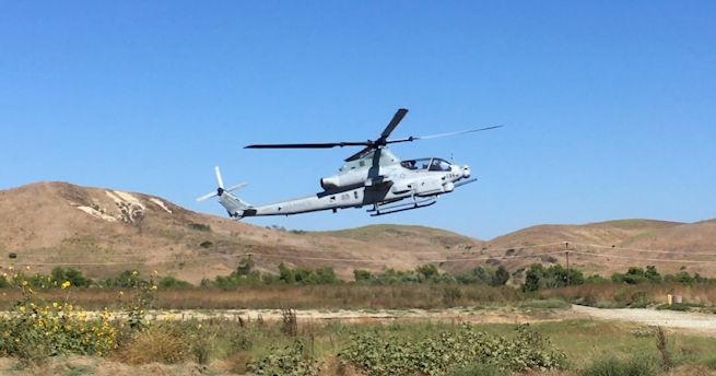 Vrtulník  UH - 1Y