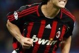 Brazilec Kaká z AC Milán se raduje z gólu v síti Anderlechtu v zápase Ligy mistrů.