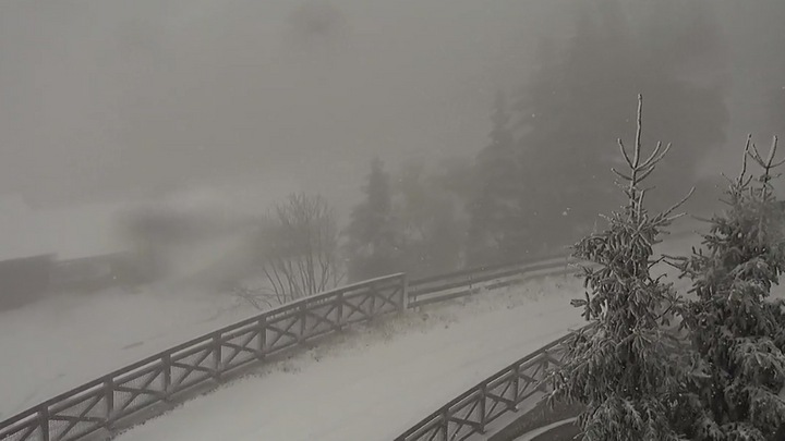 V Jeseníkách se objevil první sníh. Na Červenohorském sedle napadly tři centimetry