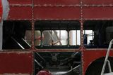 Černý své dílo nazval „London Booster“. Základem byl starý autobus z roku 1957, který Černý koupil v Holandsku.