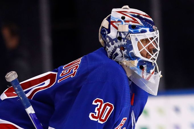 Henrik Lundqvist v dresu Rangers.