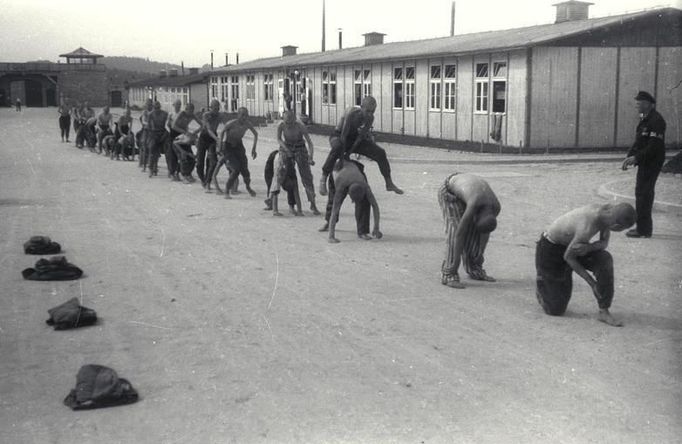 Před 80. lety se začal stavět koncentrační tábor Mauthausen. 7. 7. 1938.