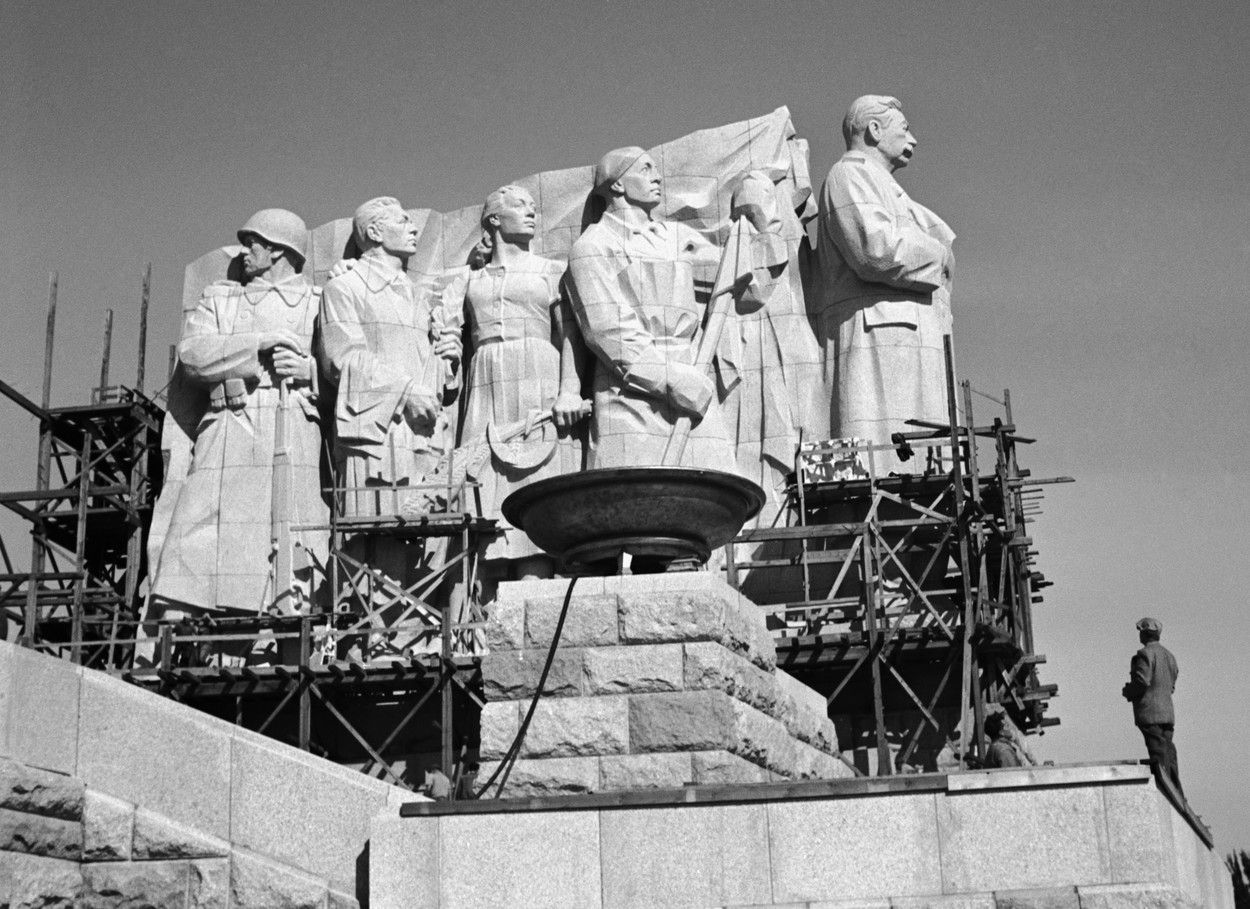 Stalinův pomník, Letná, Praha, Komunismus, socha, historie, Československo