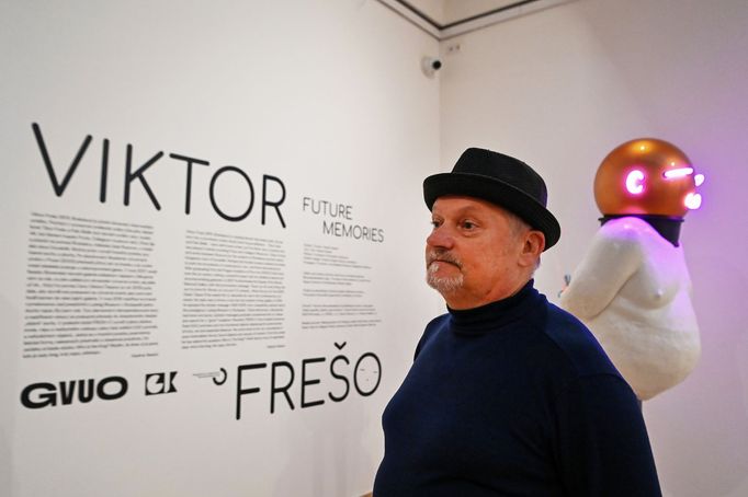 Kurátor Vladimír Beskid na ostravské výstavy děl Viktora Freša.