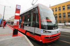 Při cestě do práce pozor: Praha mění tramvajové linky, vznikly tři nové, další jedou jinudy