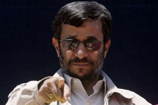 Ahmadínežád Írán