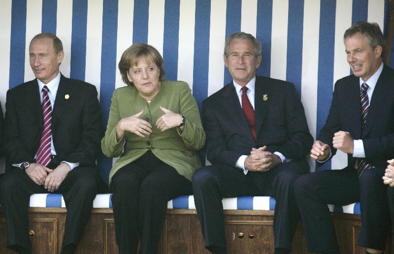 idylka na G8