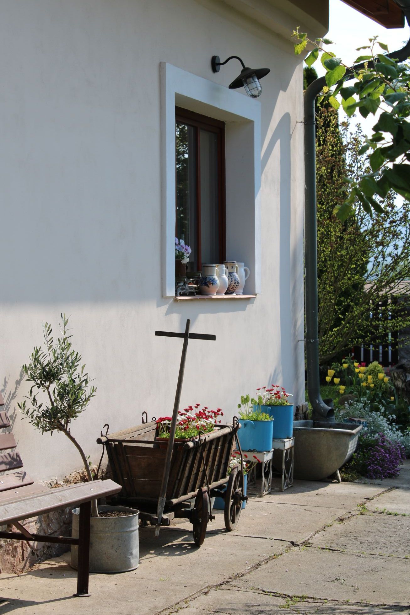 Žijeme na vsi, bydlení, rodina, dům, retro, vintage