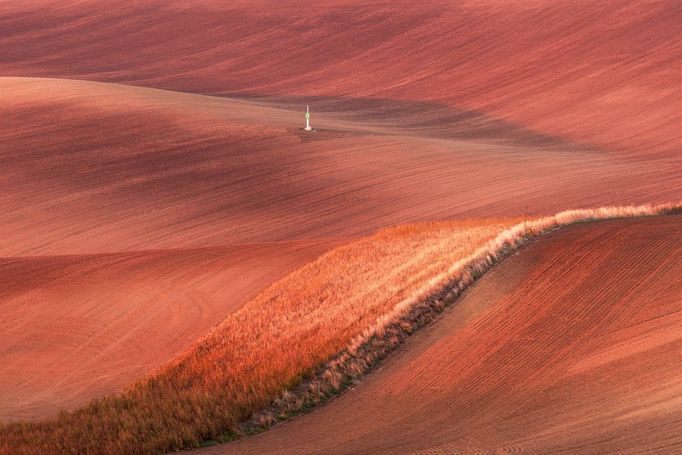 Moravské Slovácko. Ukázky z fotografické knihy Radka Severy a básnířky Ivety Gajda-Raponi