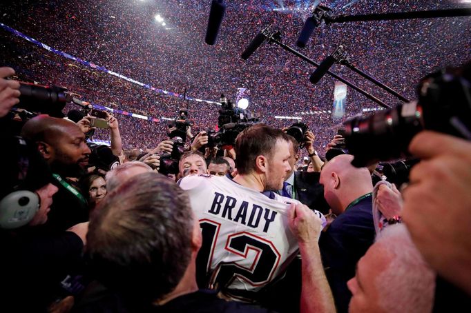 Tom Brady celebrates winning the Super Bowl LIII at Mercedes-Benz Stadium, Atlanta, Georgia, U.S. February 3, 2019.  REUTERS/Mike Segar SEARCH "POY SPORTS" FOR THIS STORY