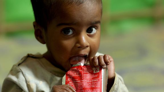 1 balík CARE s výživou pro děti v hodnotě 750 Kč poskytne jednomu vážně podvyživenému dítěti terapeutickou výživu na týden.