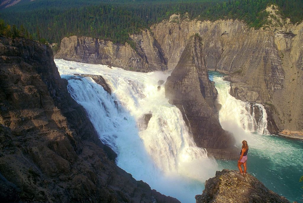 Obrazem: Nejkrásnější vodopády světa / Virginia Falls