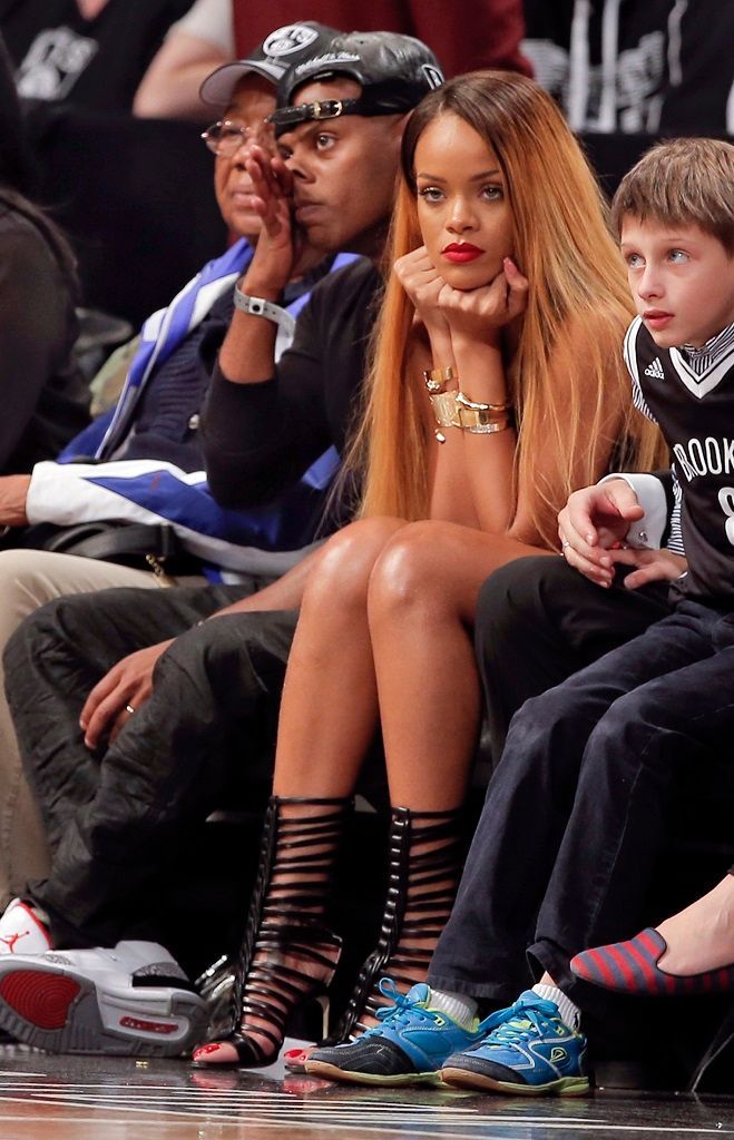 Zpěvačka Rihanna na utkání NBA Brooklyn vs. Chicago