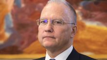 Nezvykle emotivní šéf BIS: Kdo to neví, je slepý a hluchý, řekl k ruské propagandě