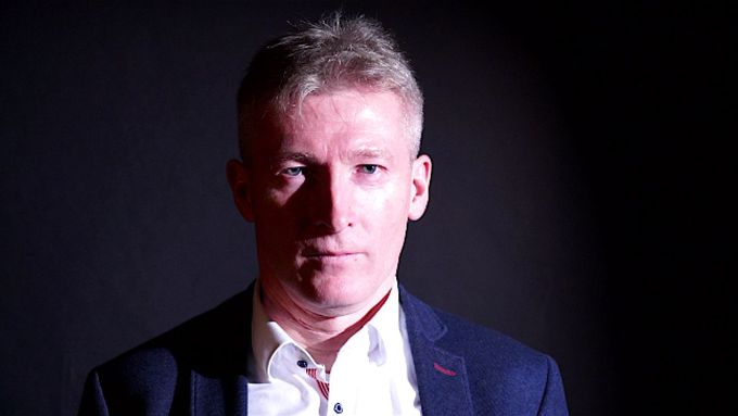 Problém utrpení opravdu nelze vyřešit tím, že dotyčného sprovodíme ze světa, říká kněz a odborník na lékařskou etiku Marek Orko Vácha.