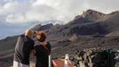 Záběr z fotoreportáže ukazující ostrov La Palma, který patří do souostroví Kanárské ostrovy, rok po erupci sopky Cumbre Vieja.