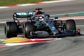 Spletité rodokmeny F1: Mercedes je Tyrrell a Red Bull vlastně založil Létající Skot