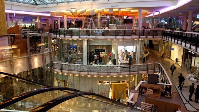 Pražské nákupní centrum Palladium bylo dostavěno v říjnu 2007.