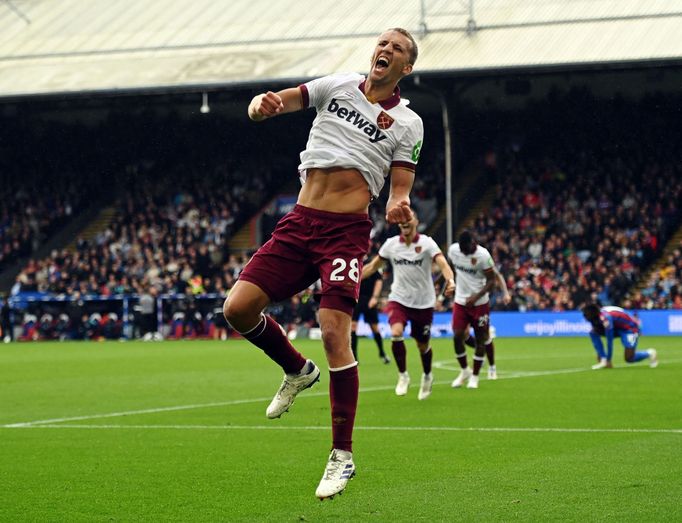 Tomáš Souček, West Ham