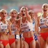 MS v atletice 2019: Polská štafeta na 4x400 metrů oslavuje stříbro