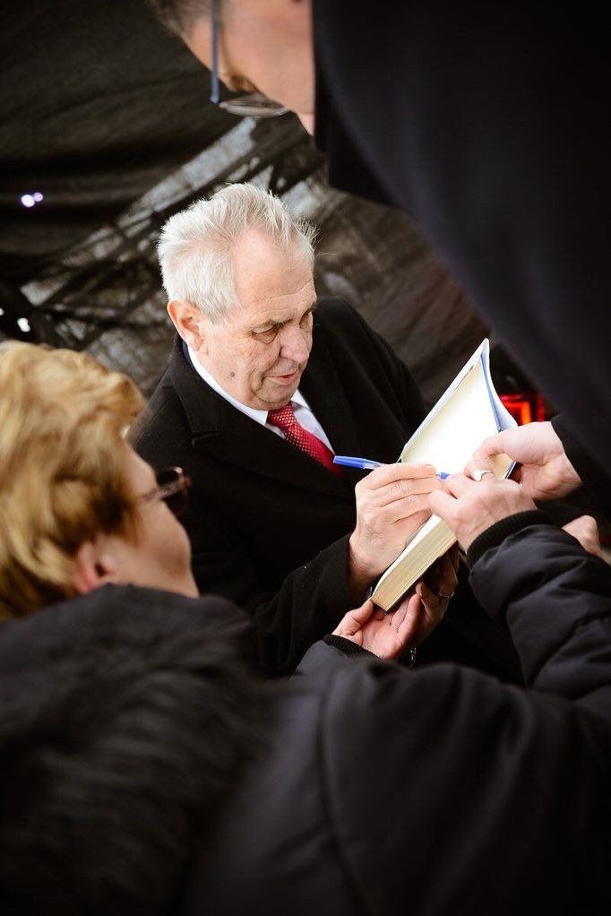 Prezident Miloš Zeman na setkání s občany ve Vintířově