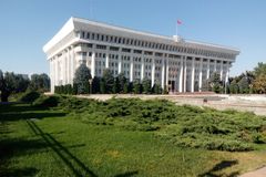Kyrgyzský soud poslal na osm let do vězení prezidentského kandidáta