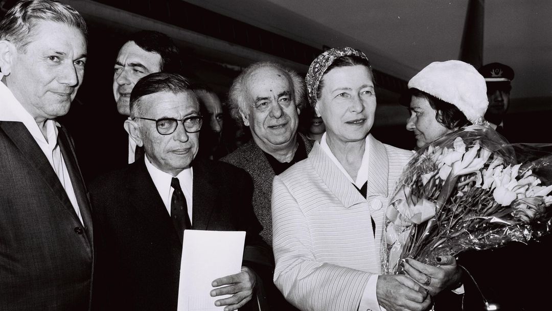 Jean-Paul Sartre a Simone de Beauvoir při návštěvě Izraele v roce 1967.