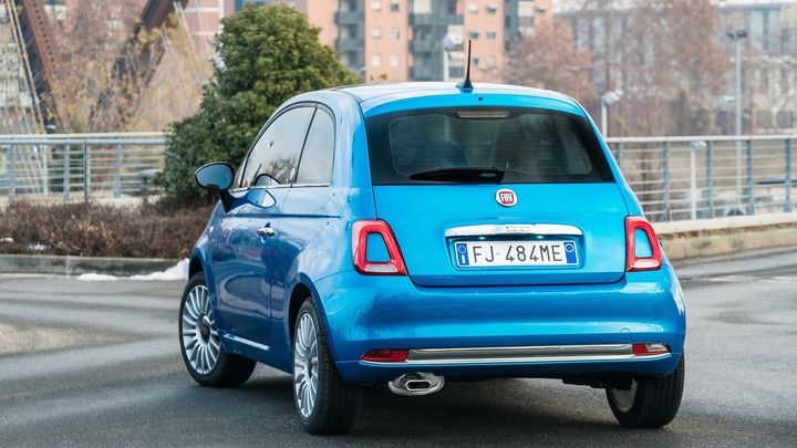 Letité modely jako nové. Automobilky stále prodávají i třináct let staré vozy