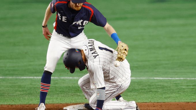 Japonec Yamada krade druhou metu v utkání s Českem na letošním World Baseball Classic