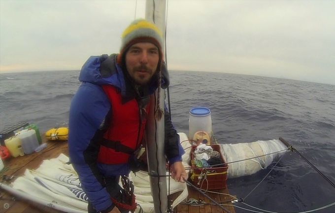 Albert Fikáček, kapitán lodi z pet lahví