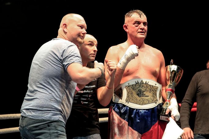 Den rváčů v Plzni - Pavel Šour vs. Václav Pejsar (box, těžká váha)