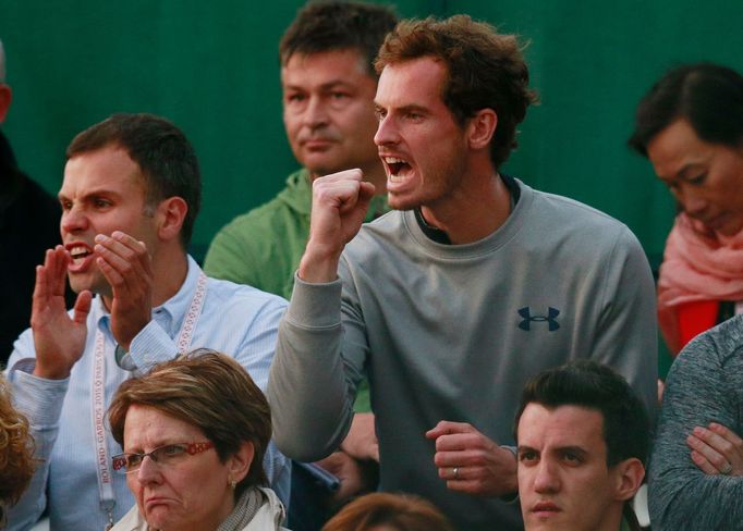 French Open 2015: Andy Murray v hledišti na zápase krajana Kyla Edmunda