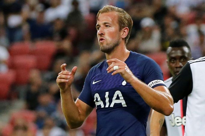 Soccer Football - International Champions Cup - Juventus v Tottenham Hotspur - Singapore National Stadium, Singapore - July 21, 2019  Tottenham's Harry Kane reacts  REUTE