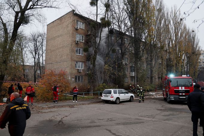 Ruské rakety zasáhly obytné domy v Kyjevě.