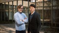 Tvůrci českého pavilonu pro Expo 2025 v Ósace - vlevo Michal Gabaš, vpravo Tomáš Beránek.