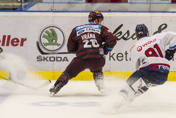 ELH, Vítkovice-Sparta: Michael Vandas (91) - Petr Vrána