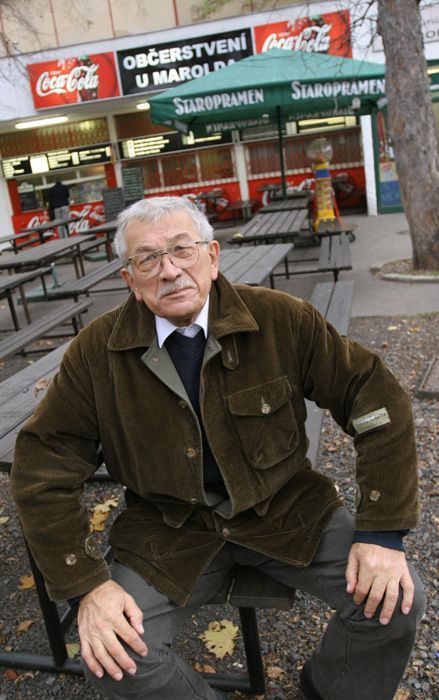 Básník Karel Šiktanc